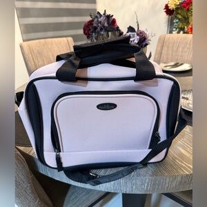 U.S. Traveler Pink Luggage Carry-on